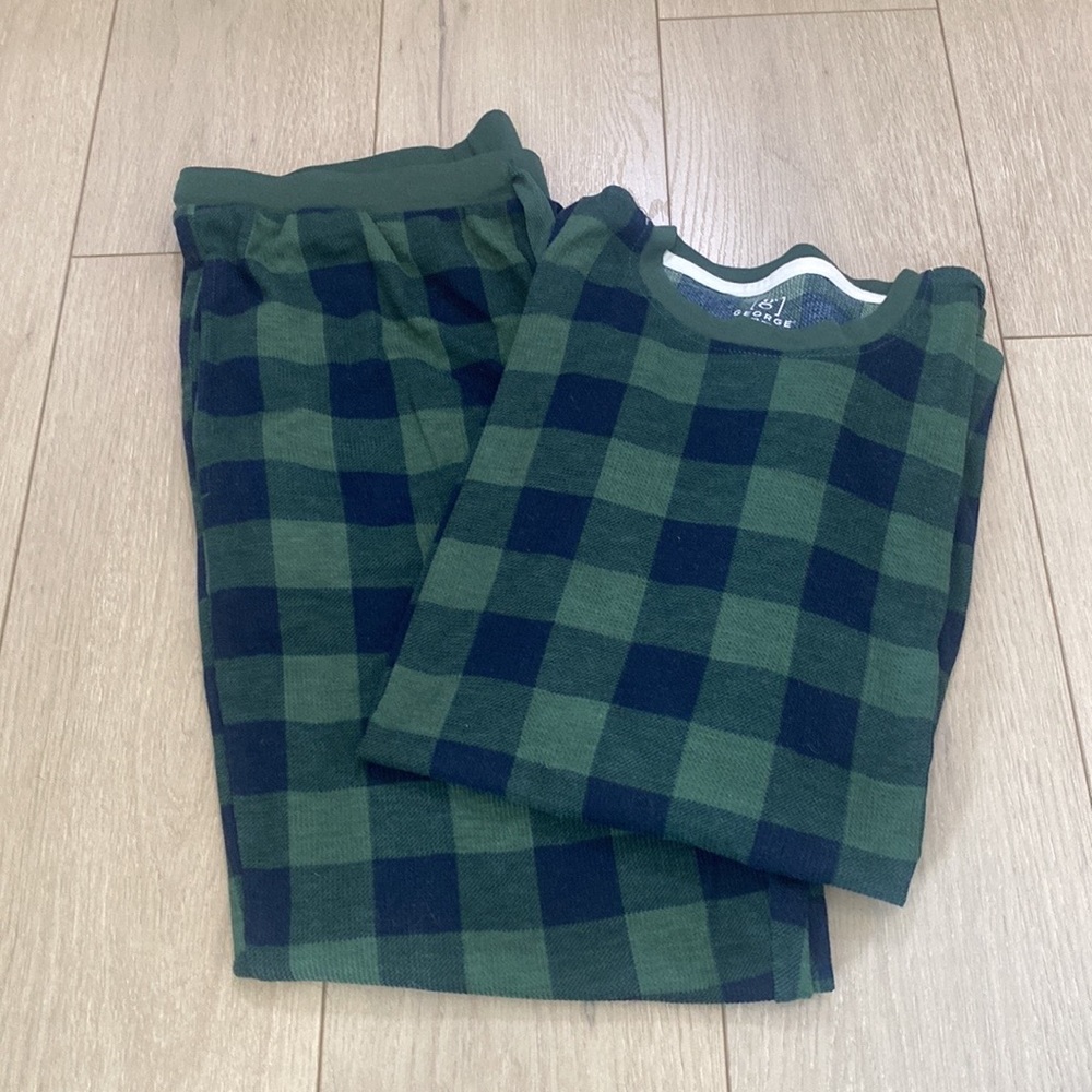 George Men's Holiday Thermal Pajama (M)